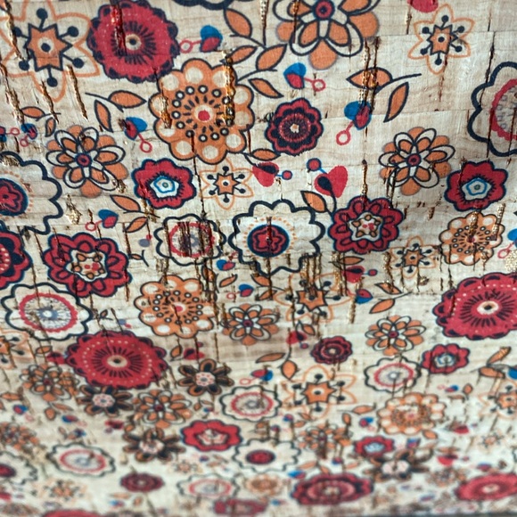 Natural Cork brand handbag - Picture 8 of 8